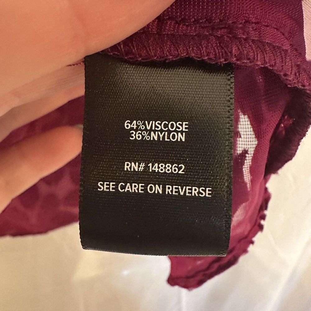 Torrid Womens Size 2X Top Purple Velvet Sheer Floral‎ Blouse Burgundy LS NWT - Picture 5 of 5
